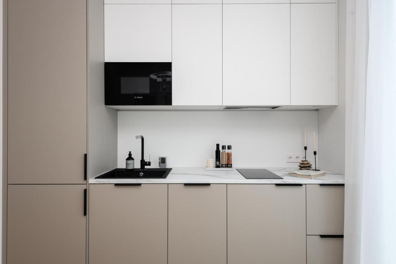 Bob W Paernu Apartment Bagian luar foto